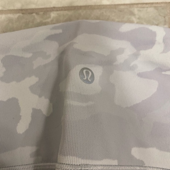 Lululemon Leggings - Picture 4 of 5